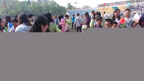新葡萄8883官网AMG举办“迎‘六一’东林宝贝趣味运动会”